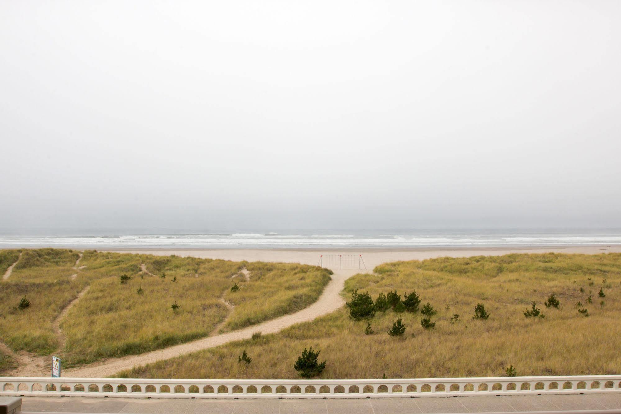 Hi Tide Oceanfront Inn Seaside Exteriér fotografie